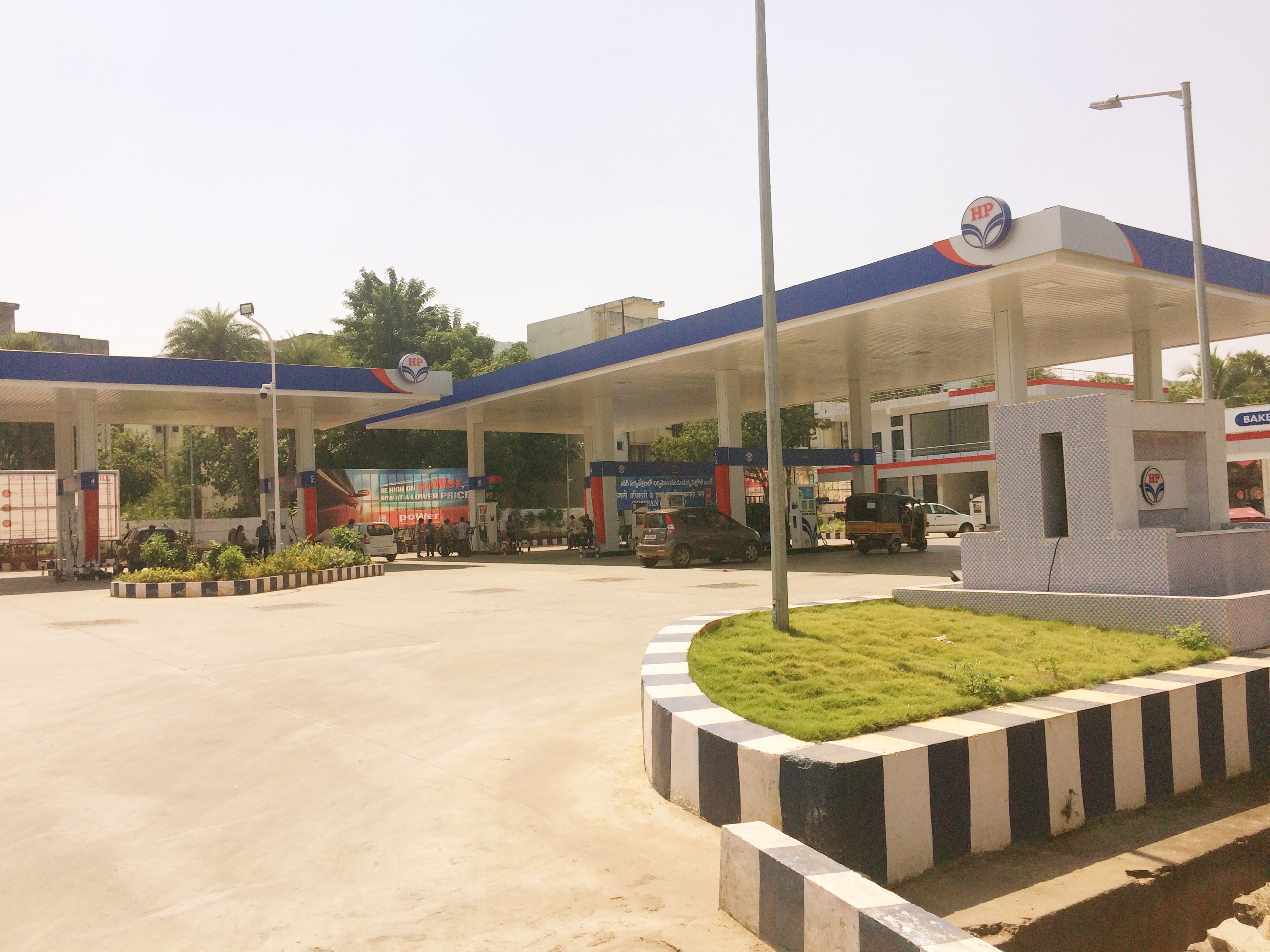 Hindustan Petroleum fuel station running on PetroMath